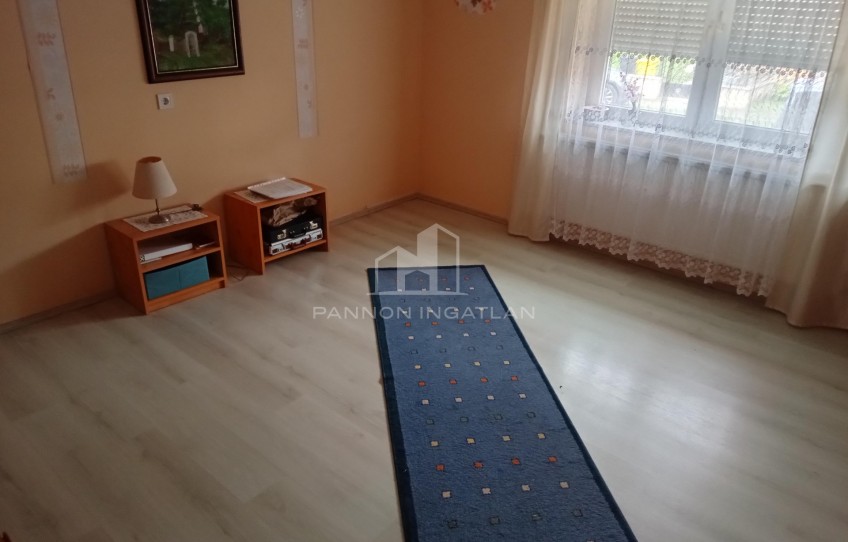 Magyarpolány Eladó Ház
