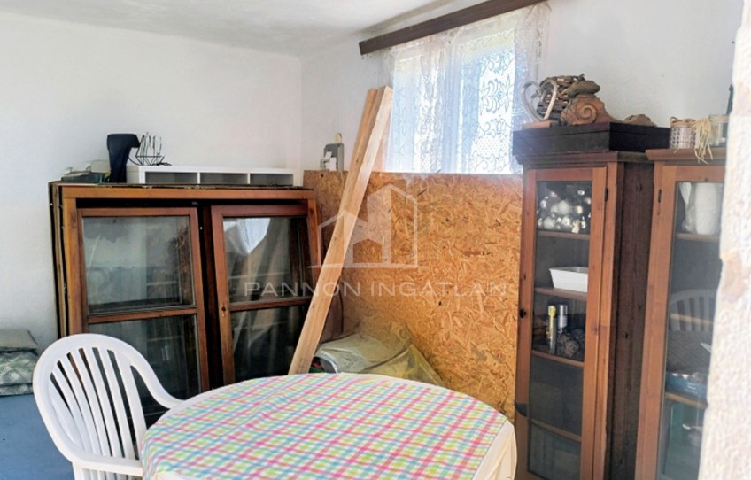 Várpalota Eladó Nyaraló Badacsony szőlő