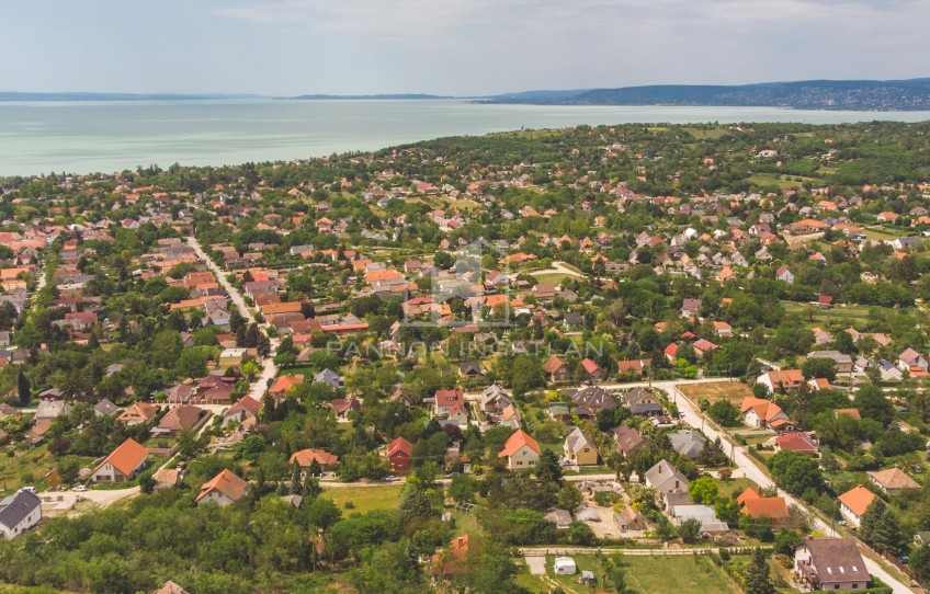 Balatonkenese Eladó Telek