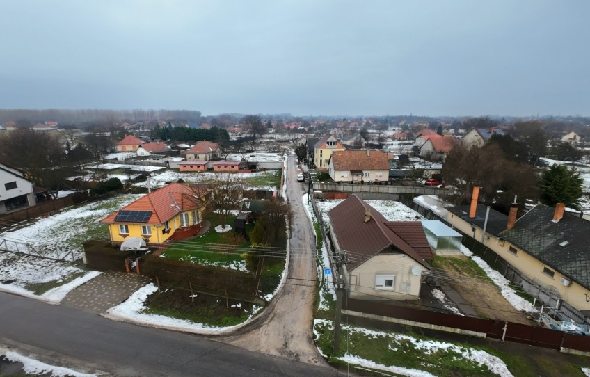 Abony Eladó Telek