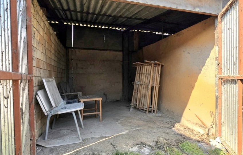 Nagykőrös Eladó Garázs