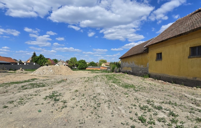 Nagykőrös Eladó Telek
