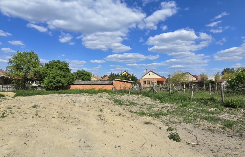 Nagykőrös Eladó Telek