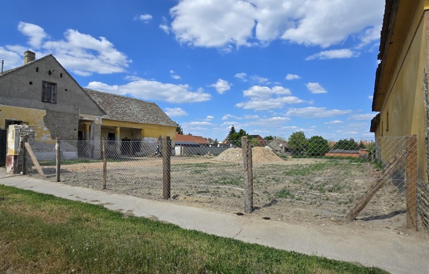 Nagykőrös Eladó Telek