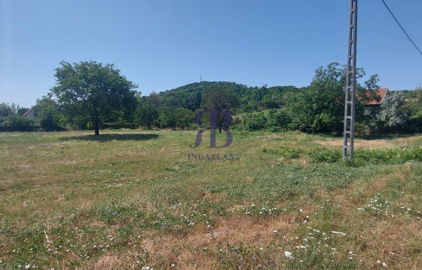 Nadap Eladó Telek Haladás út