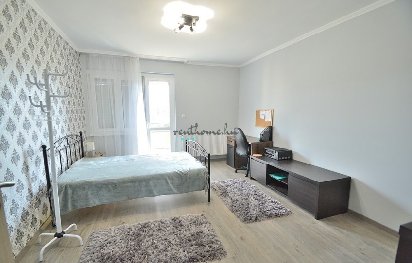 Debrecen Kiadó Lakás Poroszlay út