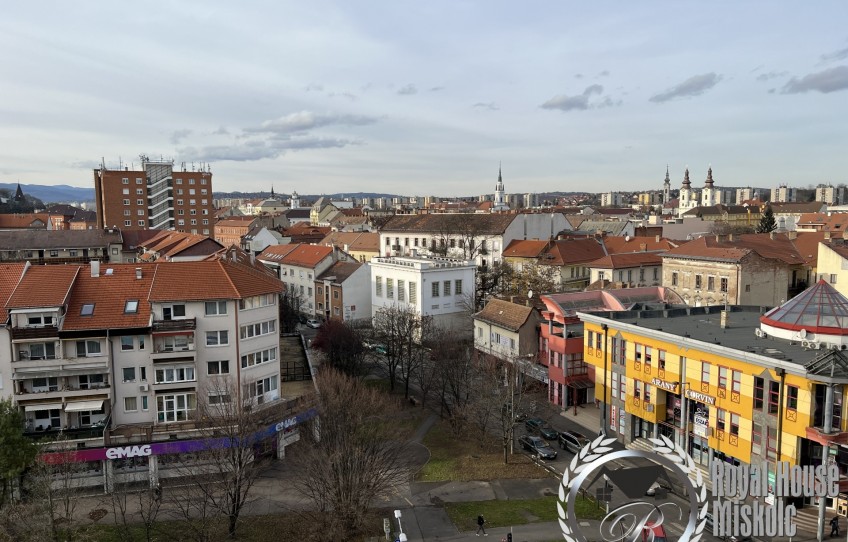 Miskolc Eladó Lakás Corvin utca