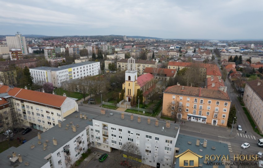 Miskolc Eladó Lakás Bajcsy-Zsilinszky út