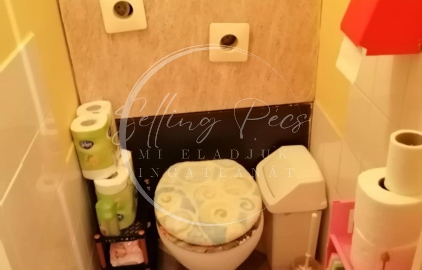 Pécs Eladó Lakás Gadó utca