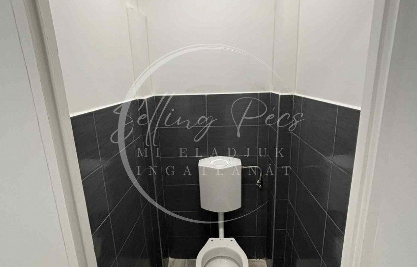Pócsa Eladó Ház