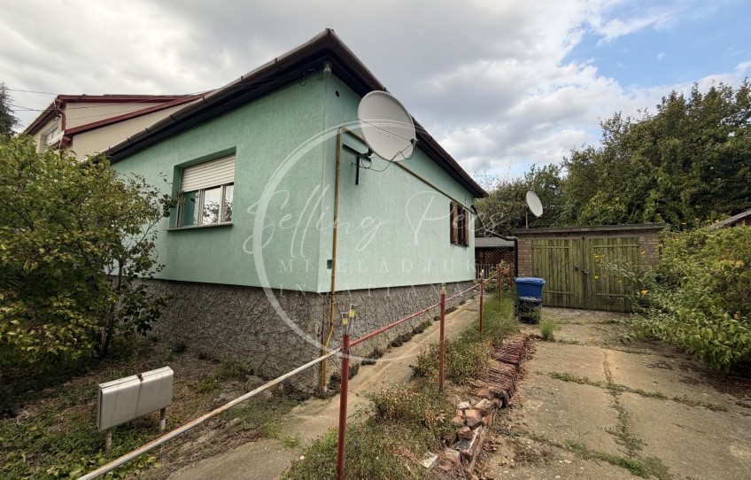 Pécs Eladó Ház Kormoskősor 