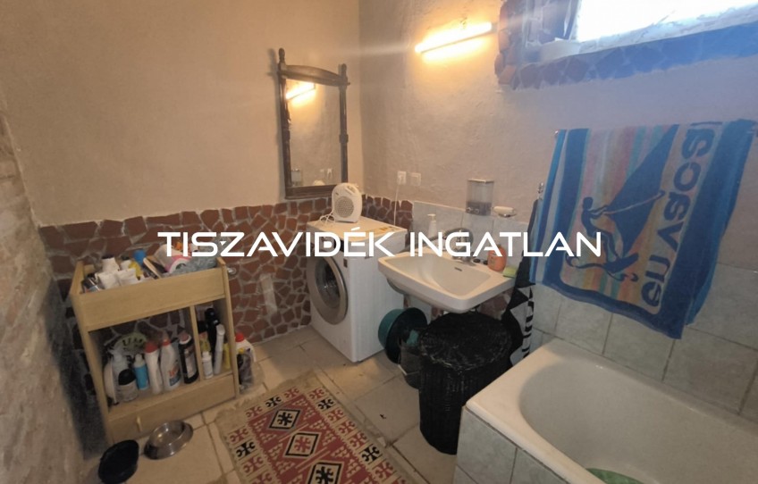 Nagykörű Eladó Ház