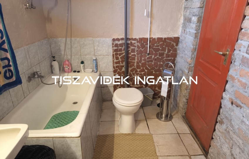 Nagykörű Eladó Ház