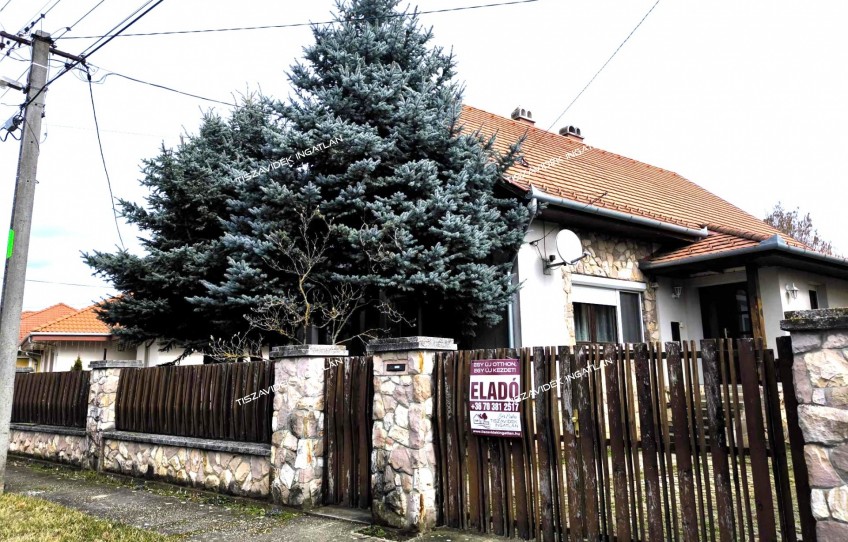 Szolnok Eladó Ház