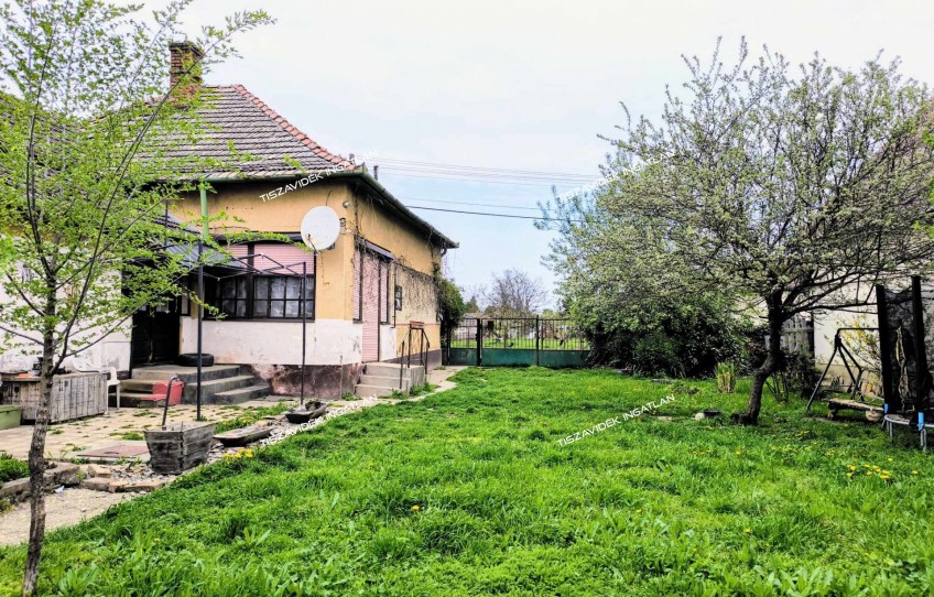 Kőtelek Eladó Ház Petőfi út