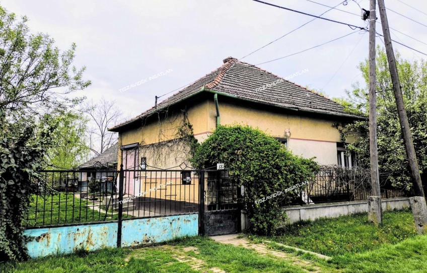 Kőtelek Eladó Ház Petőfi út