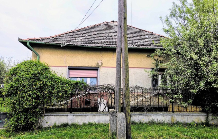Kőtelek Eladó Ház Petőfi út