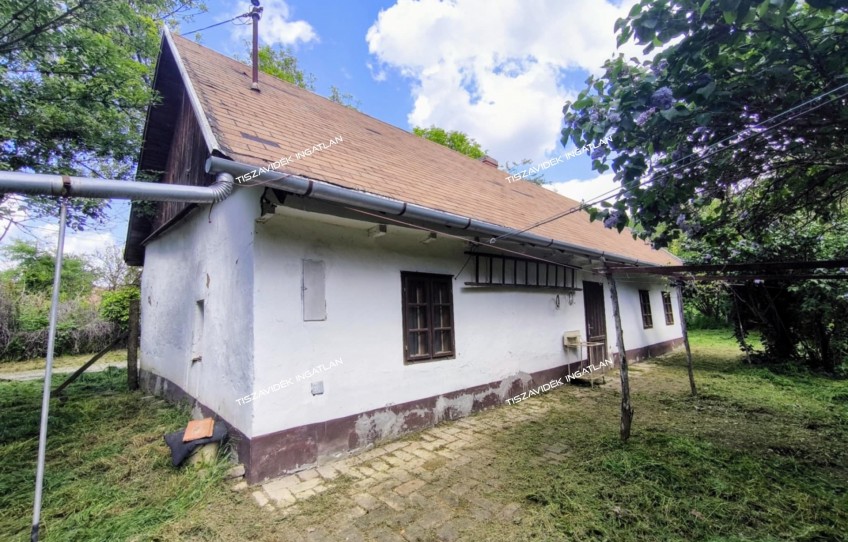 Nagykörű Eladó Ház Hősök tere