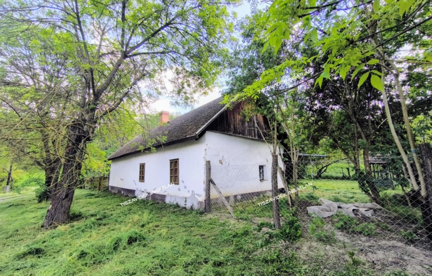 Nagykörű Eladó Ház Hősök tere