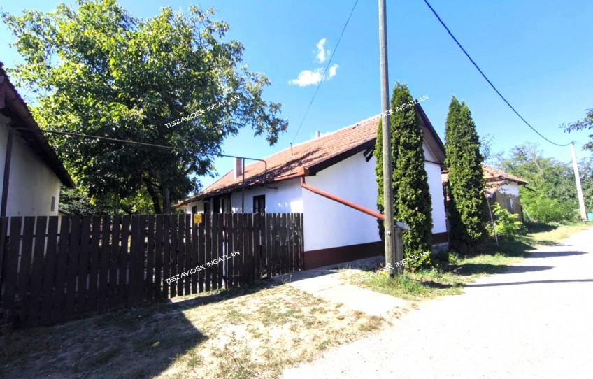 Nagykörű Eladó Ház Tompa M. út