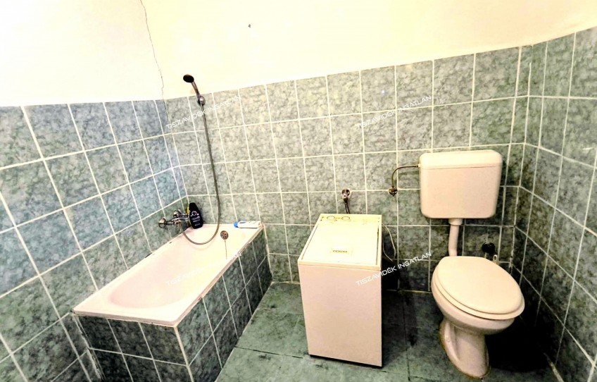 Tiszasüly Eladó Ház Rákóczi út