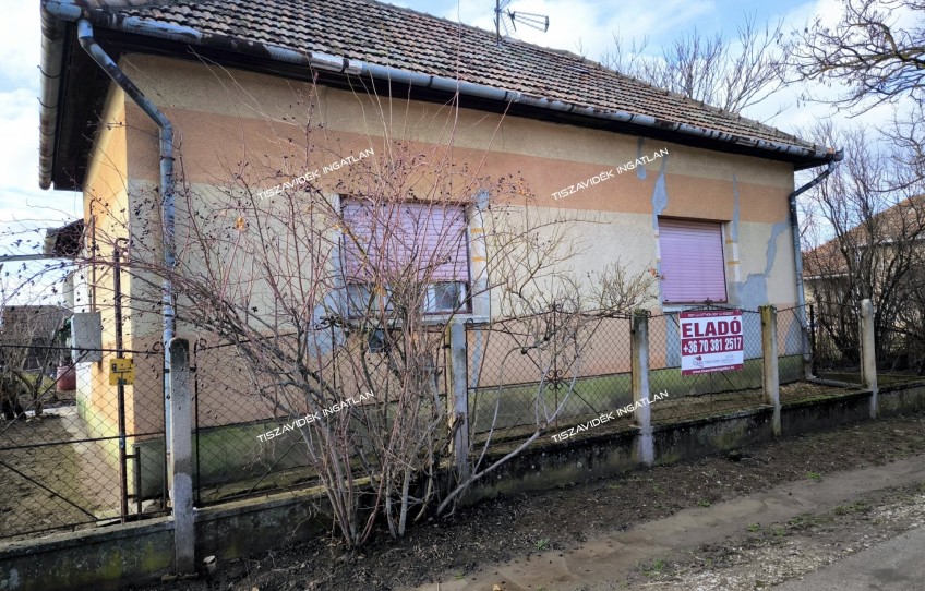Nagykörű Eladó Ház Arany János út