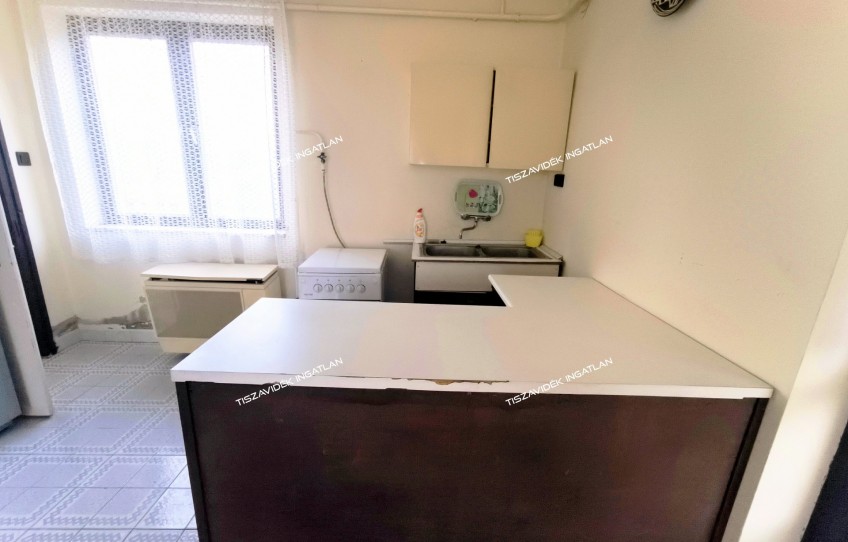 Kőtelek Eladó Ház Kassai út