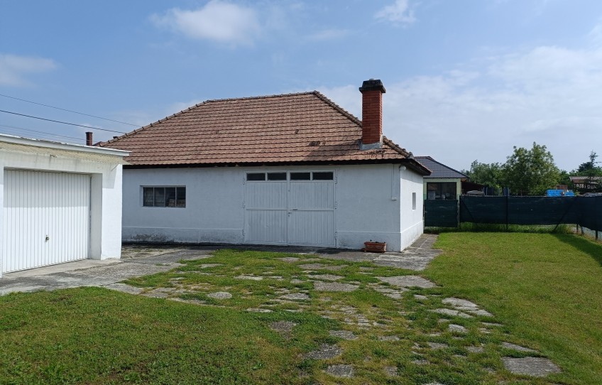 Pápa Eladó Ház