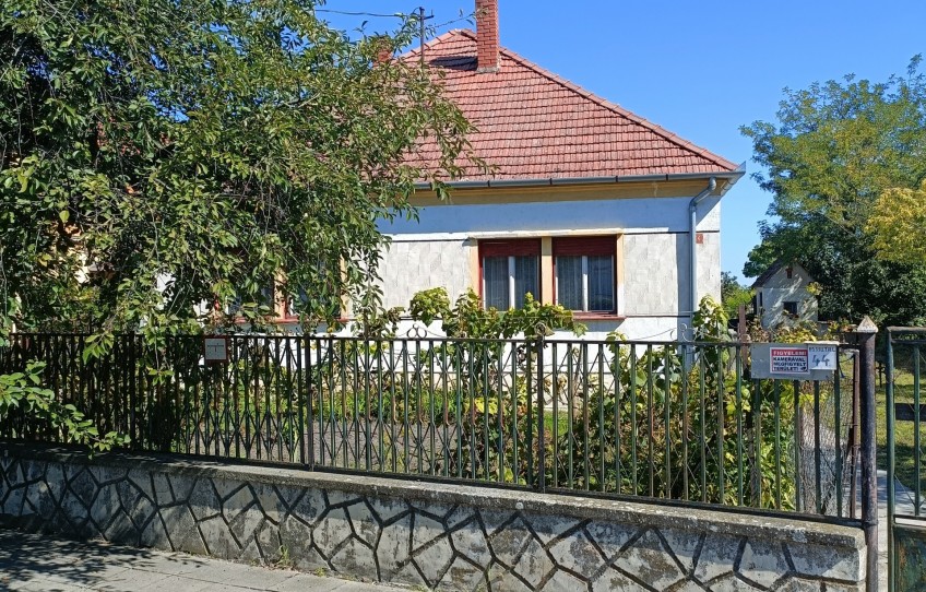 Nagyacsád Eladó Ház