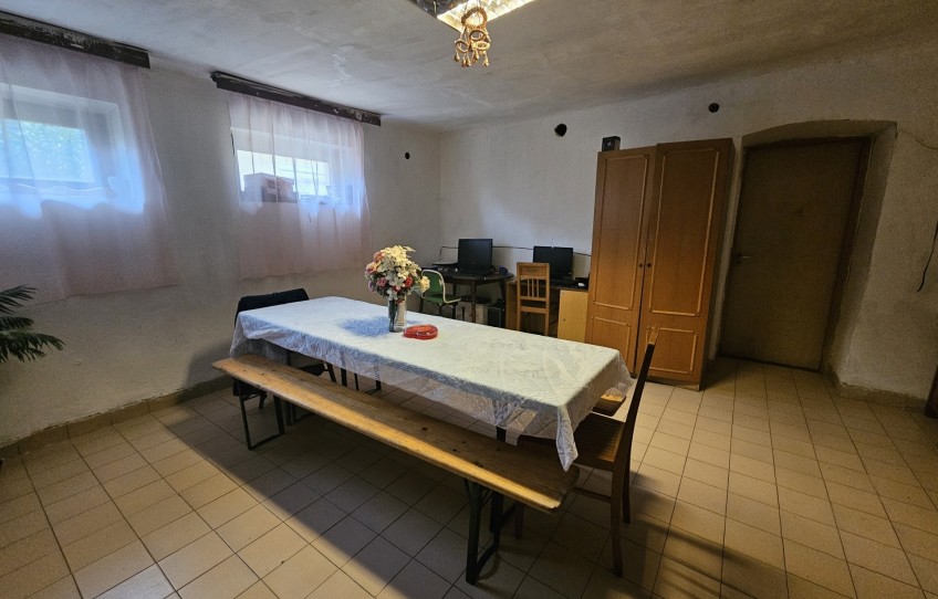Takácsi Eladó Ház