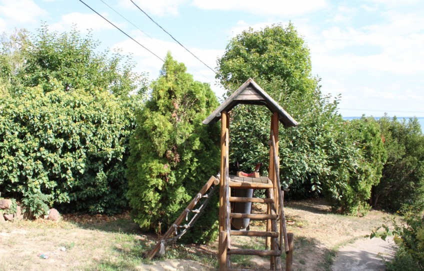 Balatonalmádi Eladó Lakás Dr. Óvári Ferenc utca