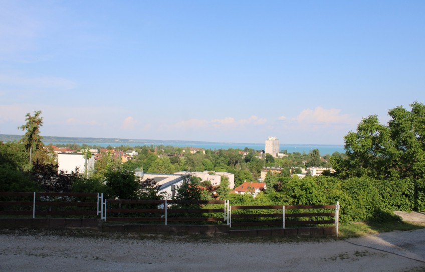 Balatonalmádi Eladó Lakás