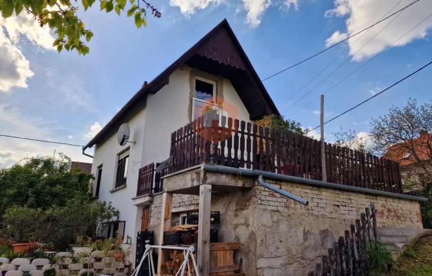 Pécs Eladó Ház Sáska dűlő