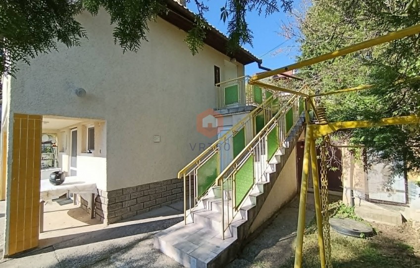 Pécs Eladó Ház Erdész utca