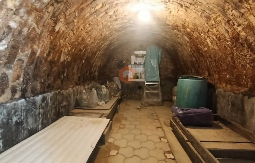 Pécs Eladó Ház Erdész utca