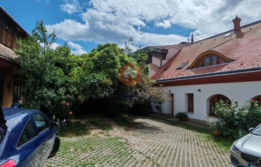 Pécs Eladó Lakás