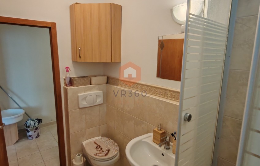 Pécs Eladó Lakás Építők útja