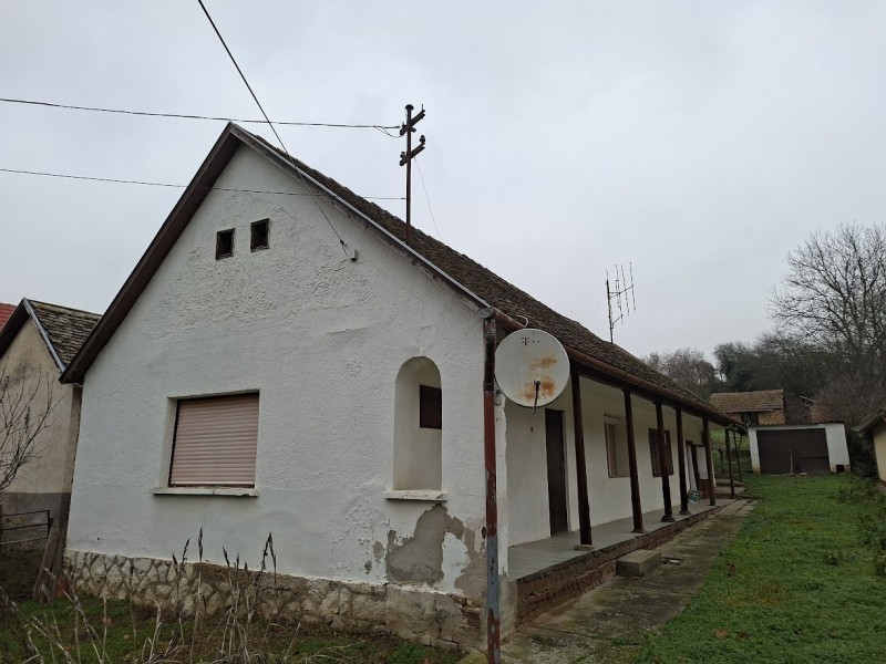 Tófű Eladó Ház Kossuth