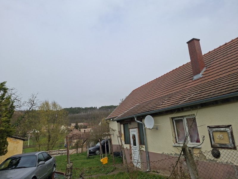 Liget Eladó Ház Akácfa