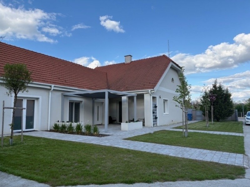 Ásványráró Eladó Ház győri