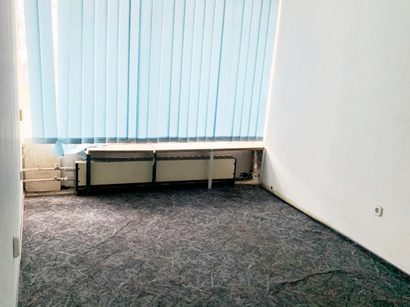 Győr Kiadó Üzlethelyiség