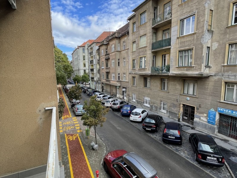 Budapest II. kerület Eladó Lakás Varsányi udvar