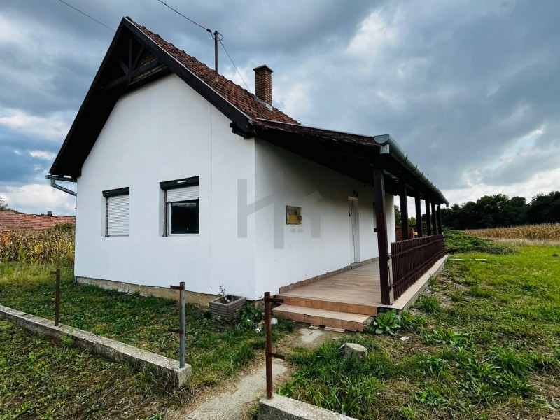 Potony Eladó Ház