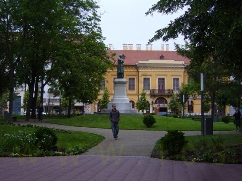 Szeged Eladó Lakás Dugonics tér