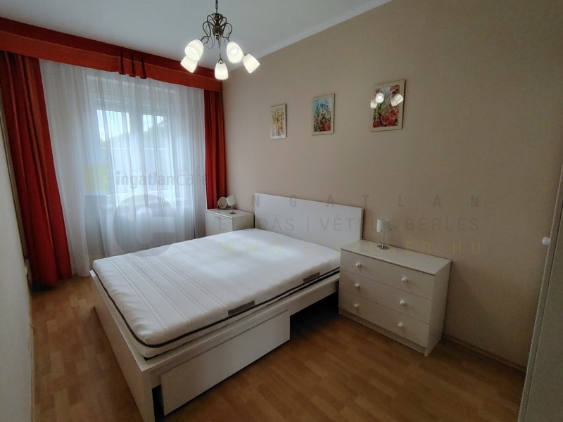 Szeged Kiadó Lakás Jósika utca