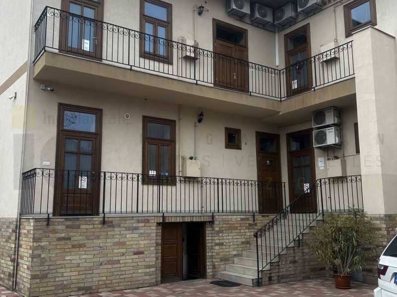 Szeged Kiadó Lakás Csongrádi sugárút