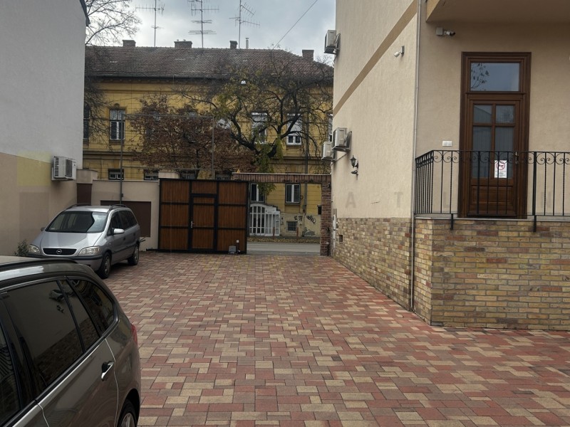 Szeged Kiadó Lakás Csongrádi sugárút
