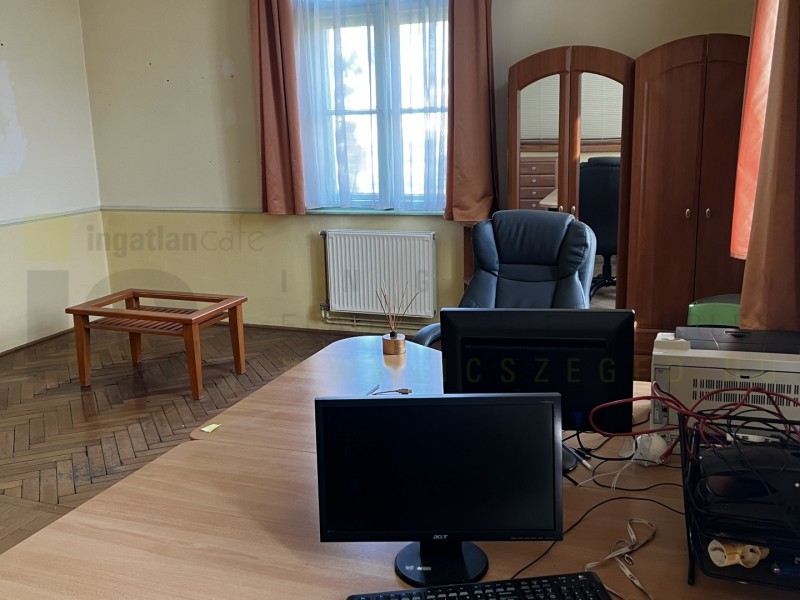 Szeged Kiadó Iroda Kossuth Lajos sugárút