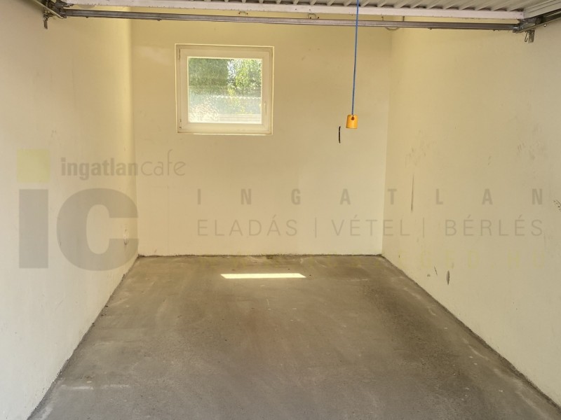Szeged Eladó Garázs Borbás utca