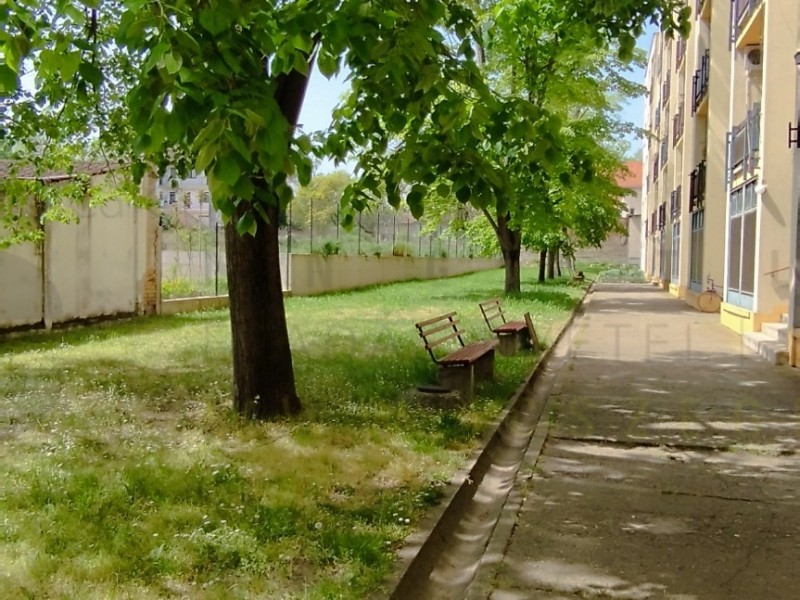 Szeged Eladó Lakás Hóbiárt basa utca